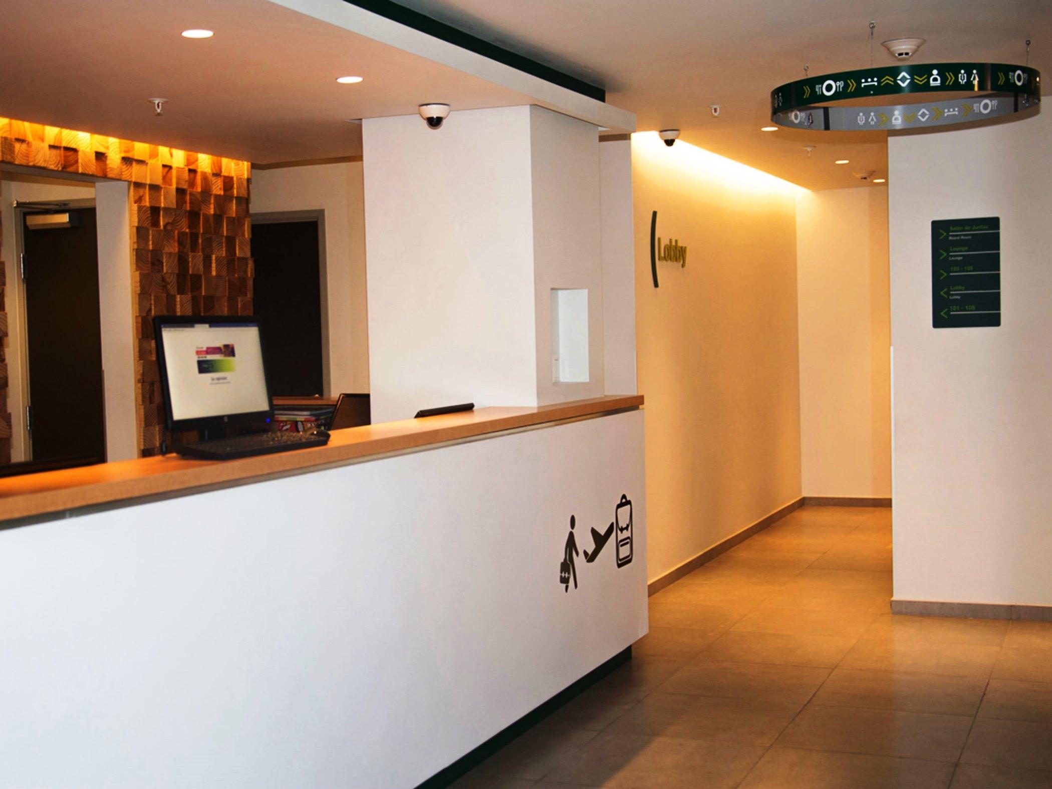 City Express Junior By Marriott Aguascalientes Centro Luaran gambar
