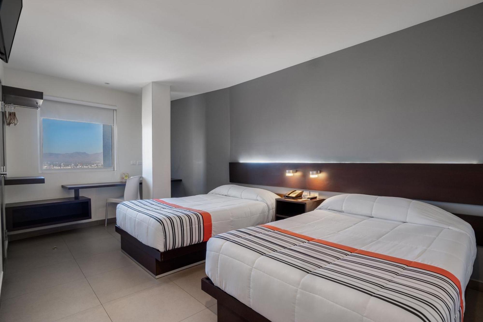 City Express Junior By Marriott Aguascalientes Centro Luaran gambar
