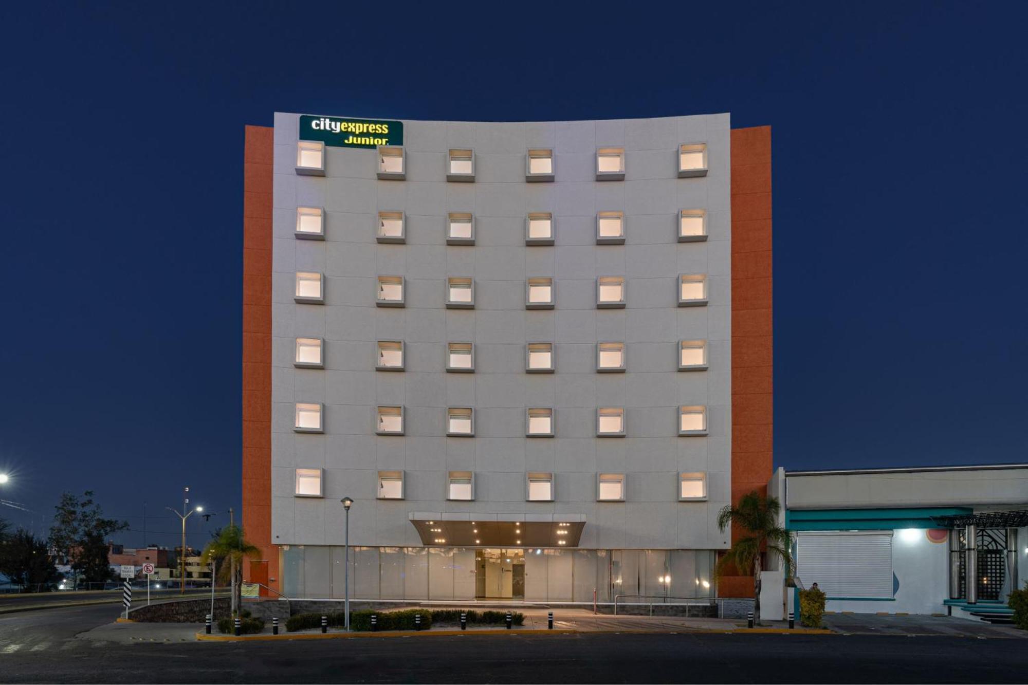 City Express Junior By Marriott Aguascalientes Centro Luaran gambar