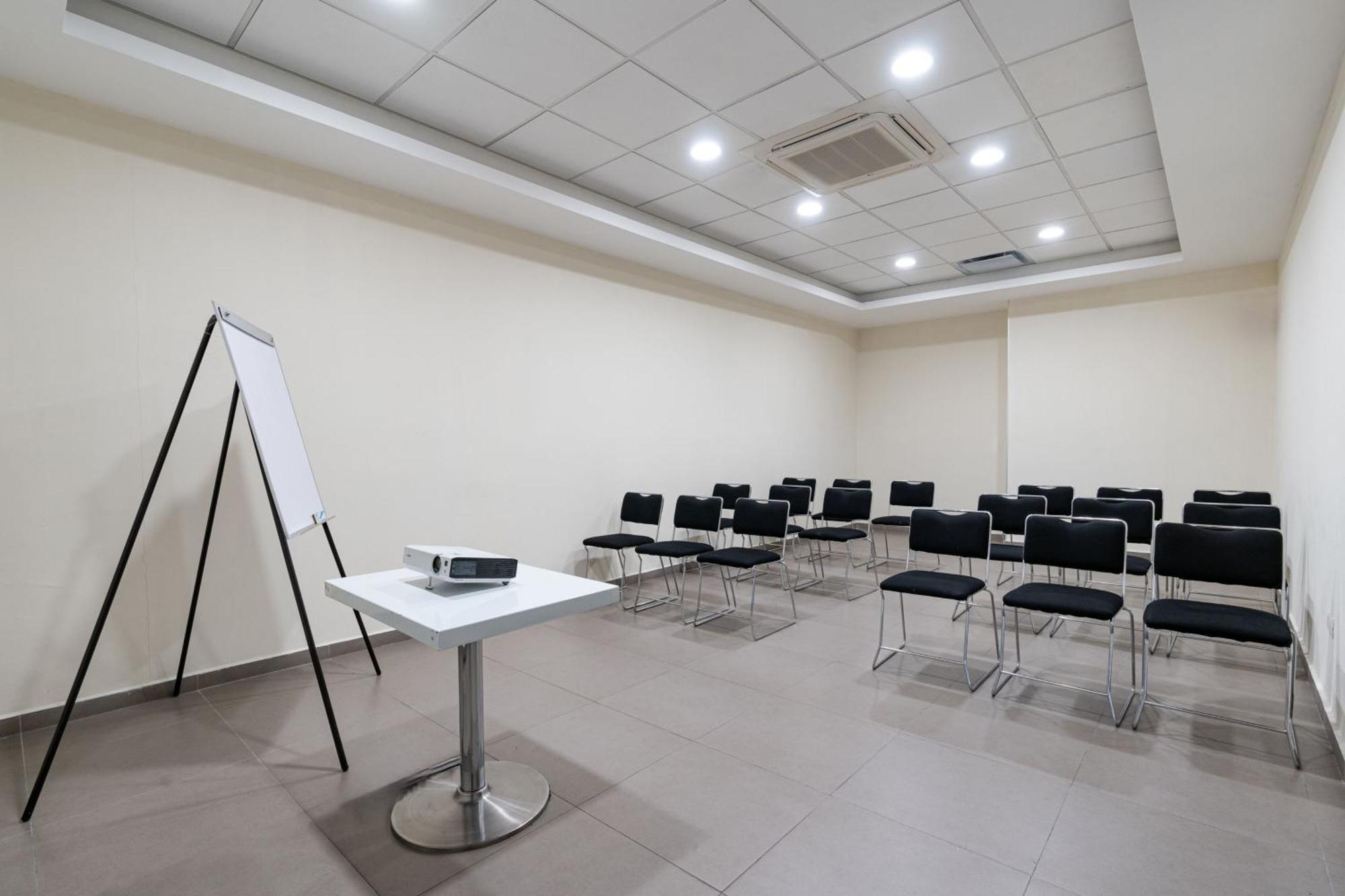 City Express Junior By Marriott Aguascalientes Centro Luaran gambar