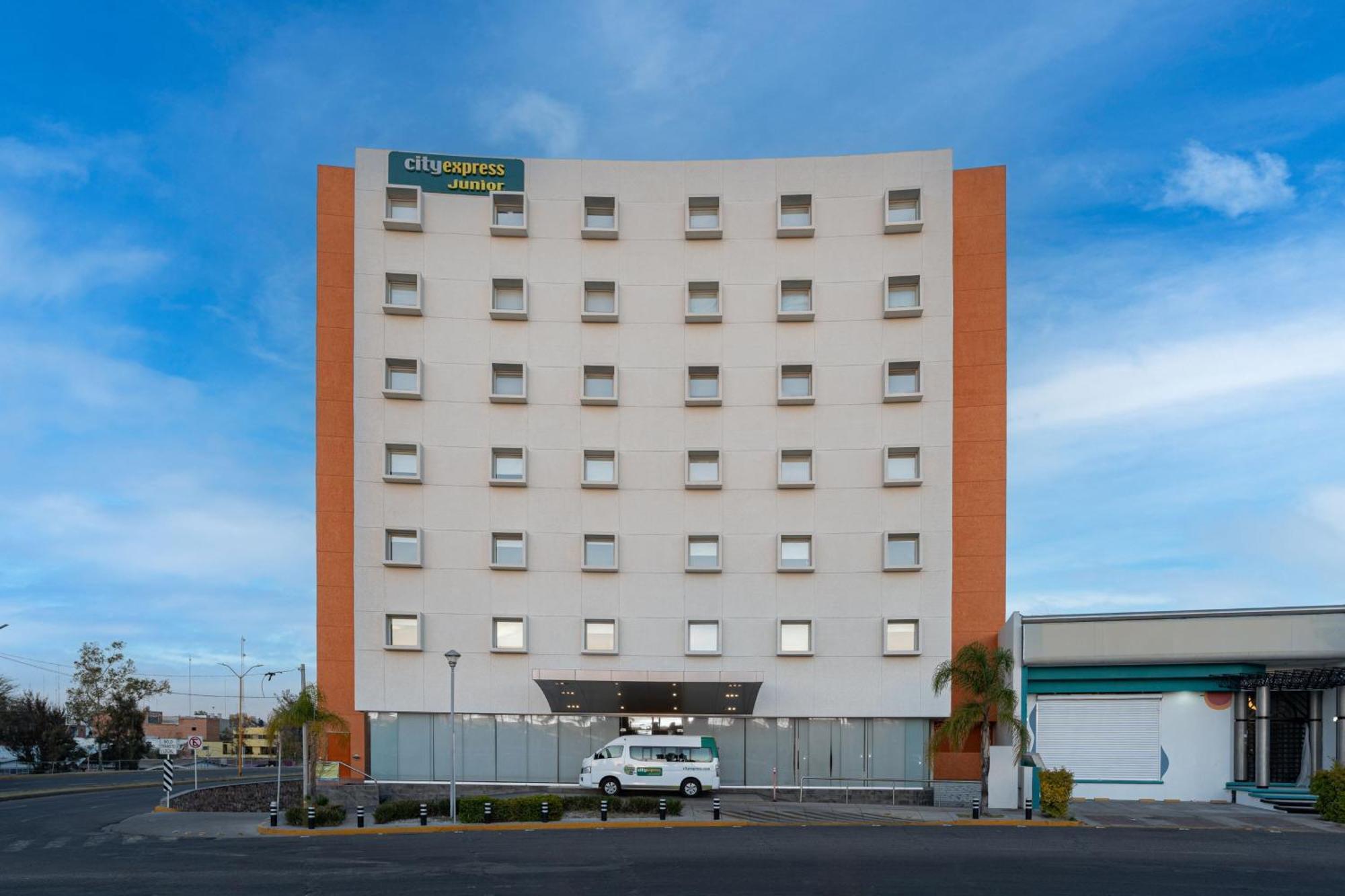 City Express Junior By Marriott Aguascalientes Centro Luaran gambar