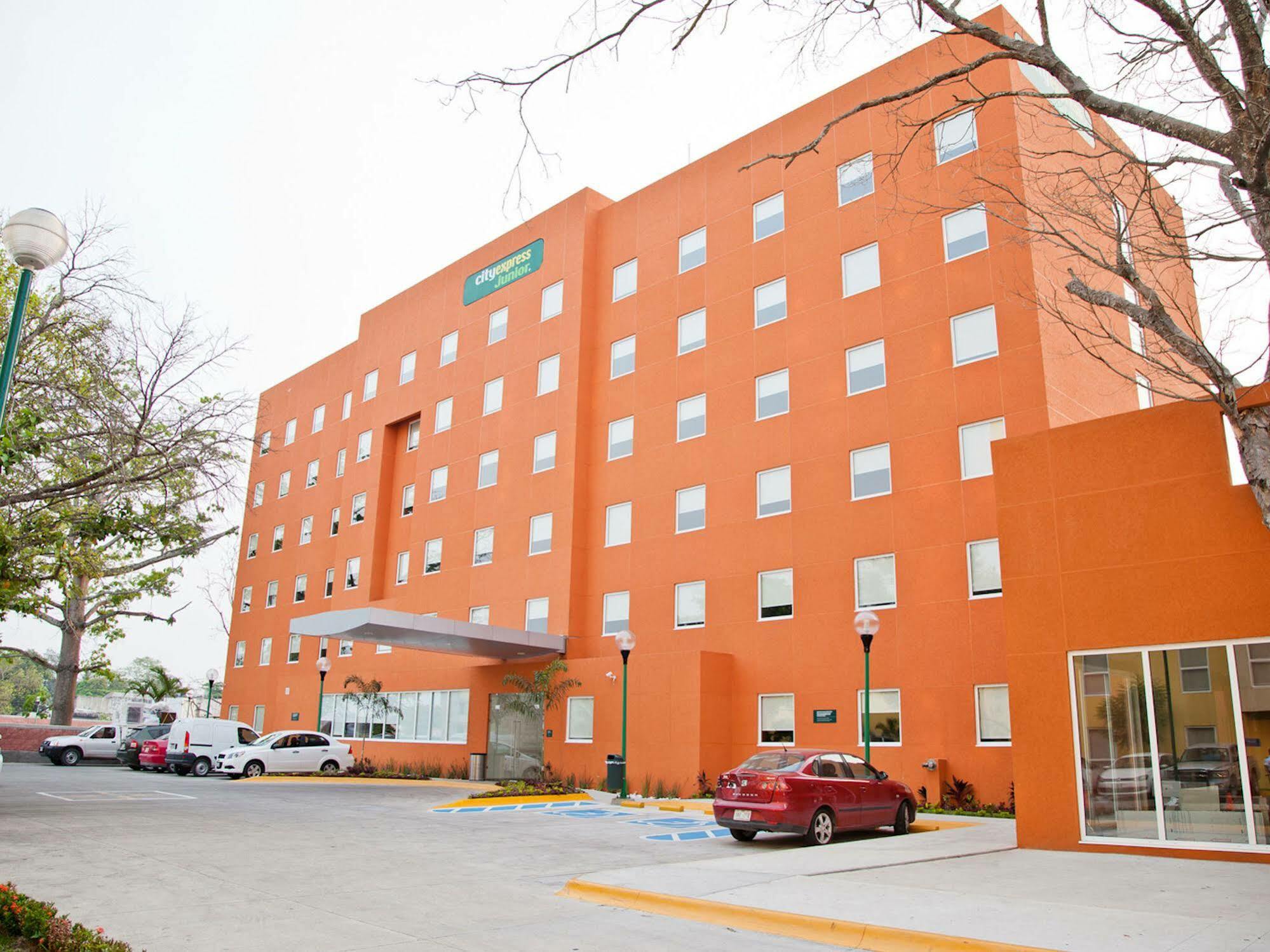 City Express Junior By Marriott Aguascalientes Centro Luaran gambar