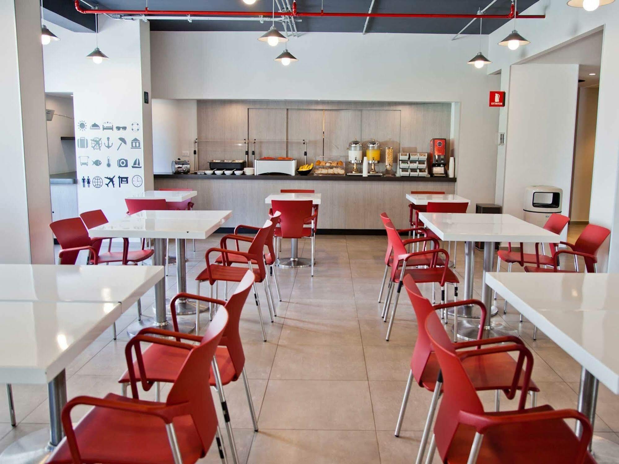 City Express Junior By Marriott Aguascalientes Centro Luaran gambar